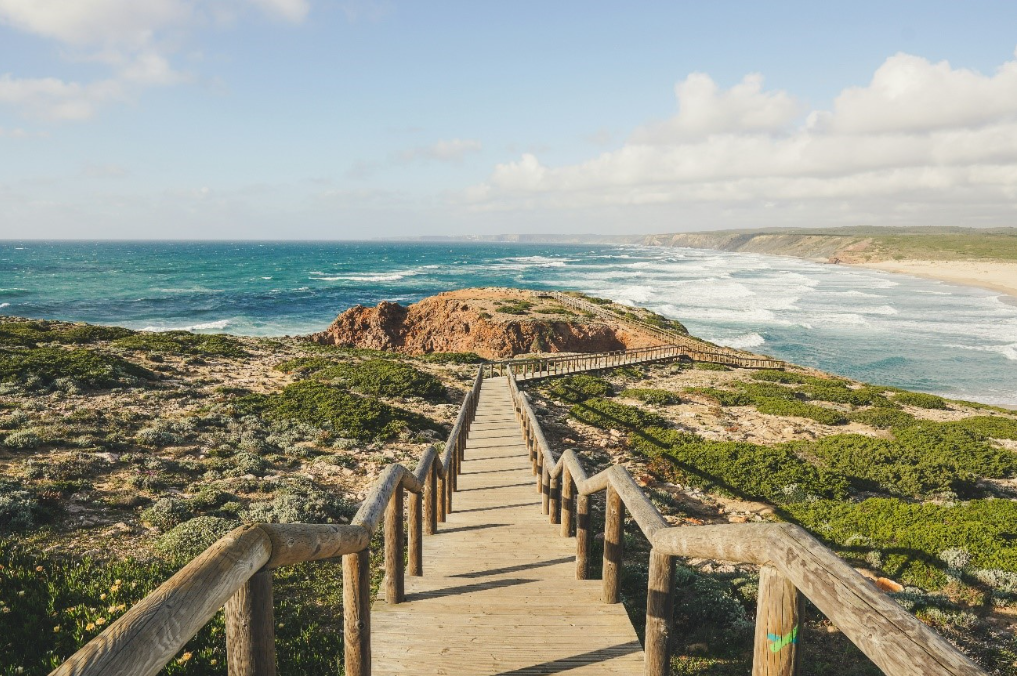 5 Reasons Why Portugal is the Ultimate Destination for Luxury Rentals 